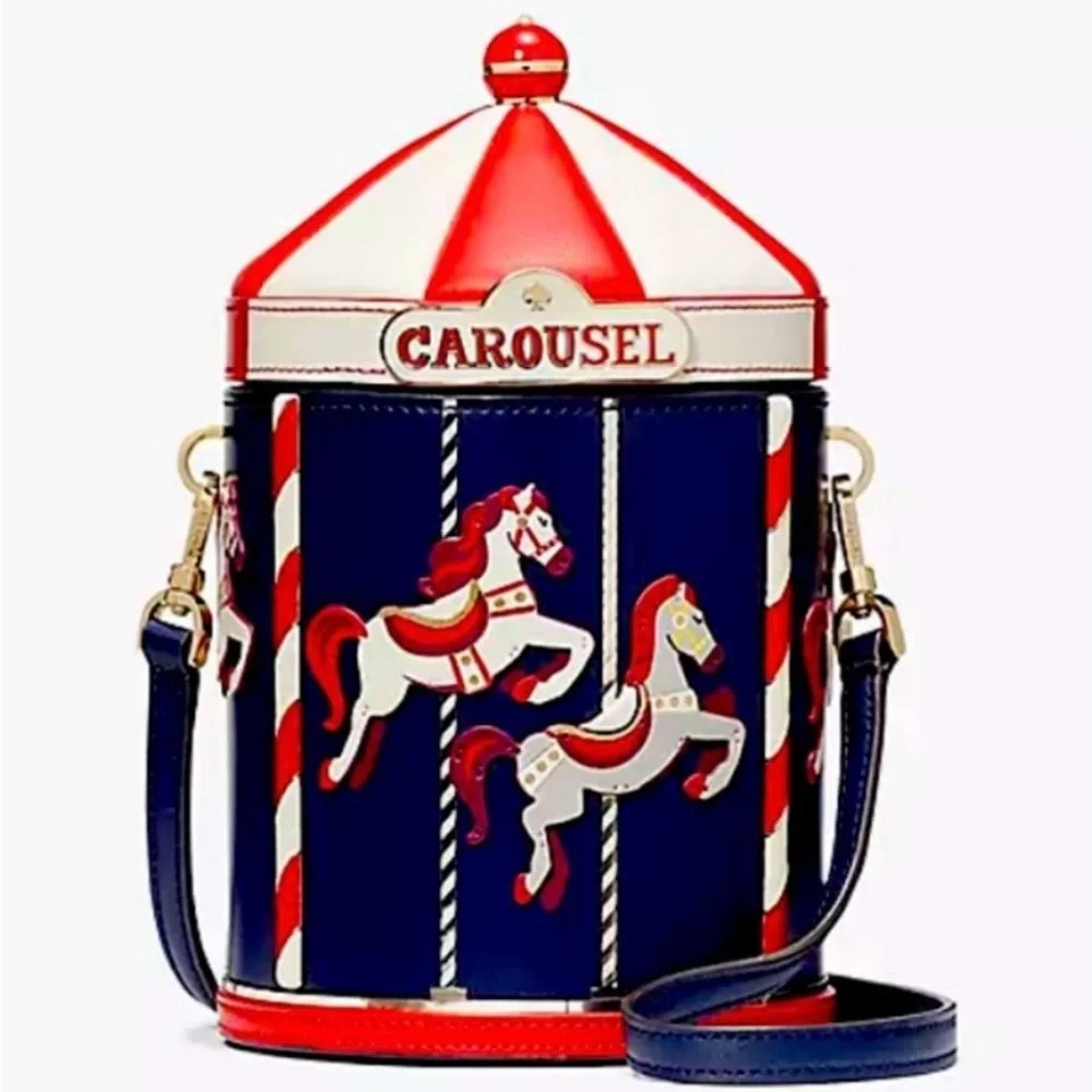 NWT Kate Spade Winter Wonders Carousel 3D Crossbody Bag Novelty Collector &Charm - Picture 1 of 8